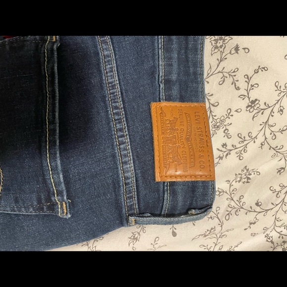 Levi’s 721 High Rose Skinny Jeans - Picture 6 of 6